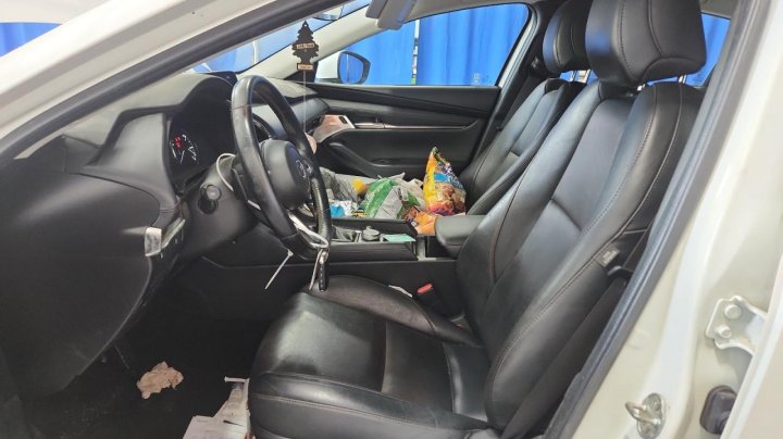 Mazda 3 PREMIUM 2022