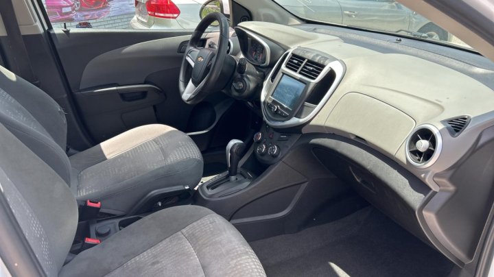 Chevrolet Sonic  2017
