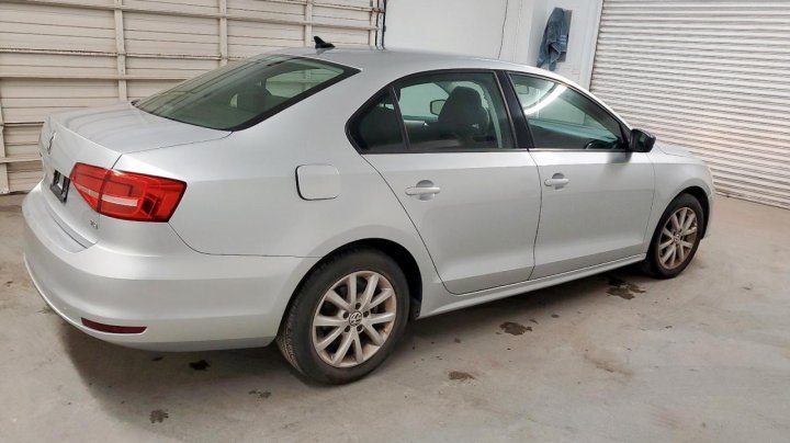 Volkswagen JETTA SE 2015