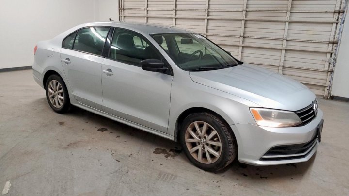 Volkswagen JETTA SE 2015
