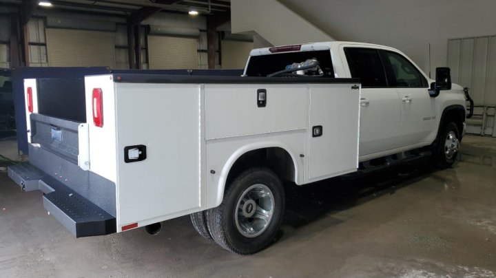 Chevrolet Silverado K3500 LT 2023