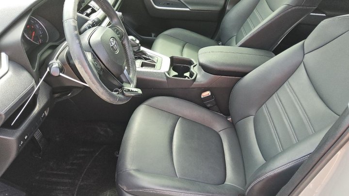 Toyota RAV4 XLE PREMIUM 2019