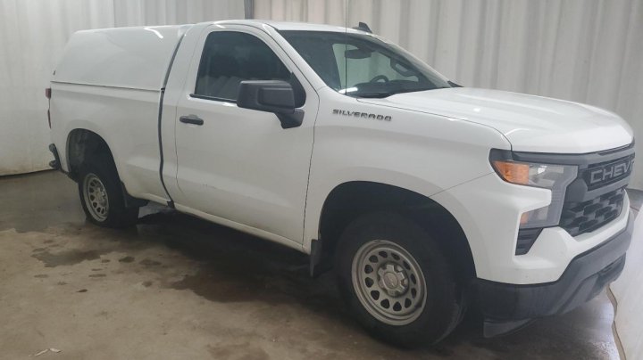 Chevrolet Silverado C1500 2023