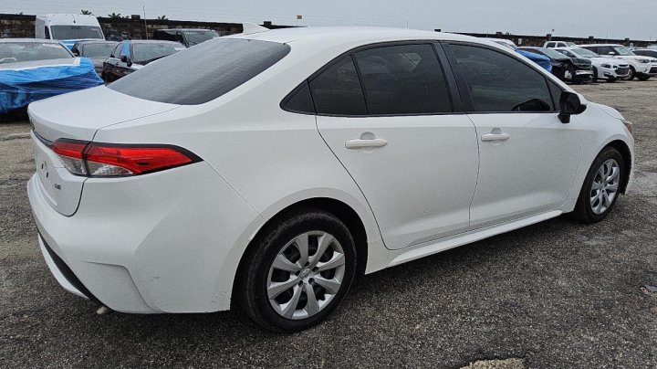 Toyota Corolla LE 2020