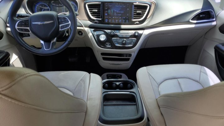 CHRYSLER Pacifica TOURING L 2017