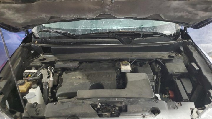Nissan Pathfinder SV 2020