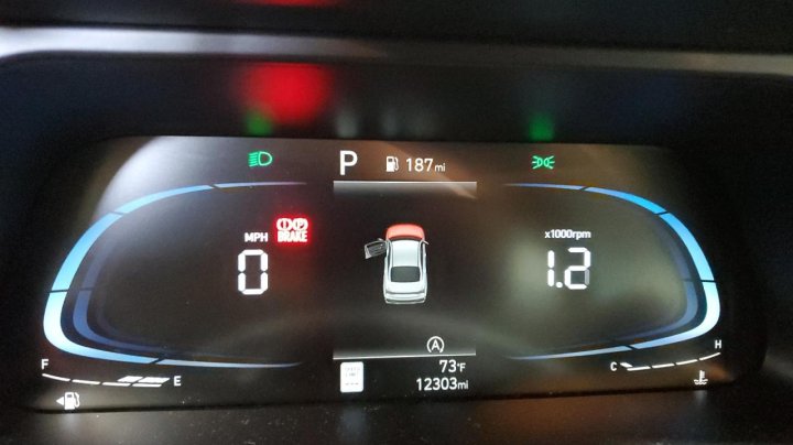Hyundai Elantra SE 2024