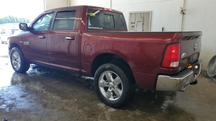 RAM 1500 SLT 2016