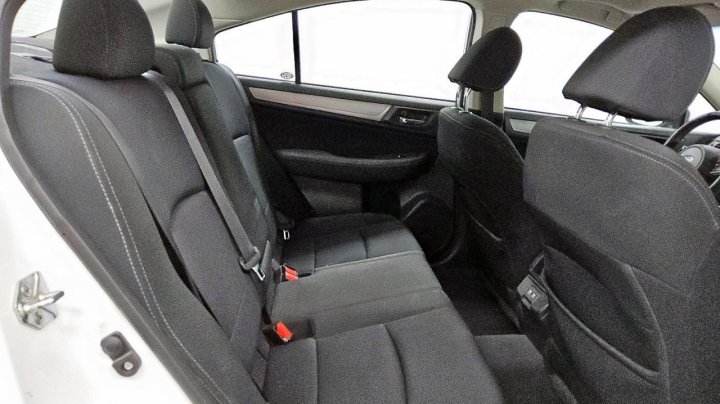 Subaru Legacy 2.5I PREMIUM 2019