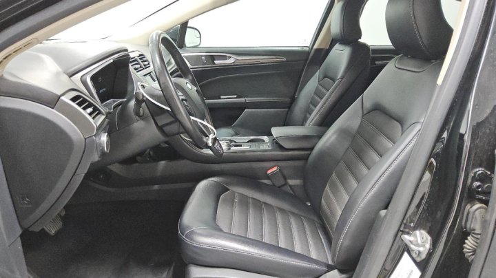 Ford FUSION SE HYBRID 2017