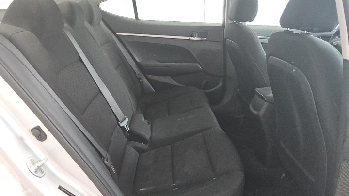 Hyundai Elantra SE 2019