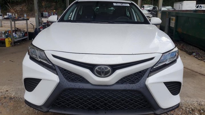 Toyota Camry L 2019