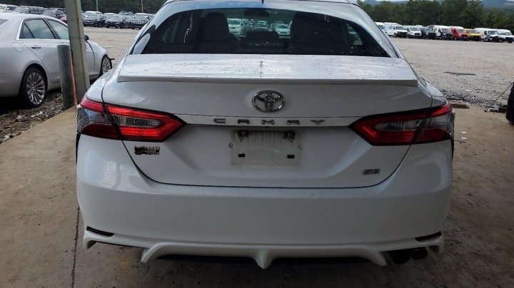 Toyota Camry L 2019