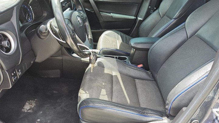 Toyota Corolla L 2019