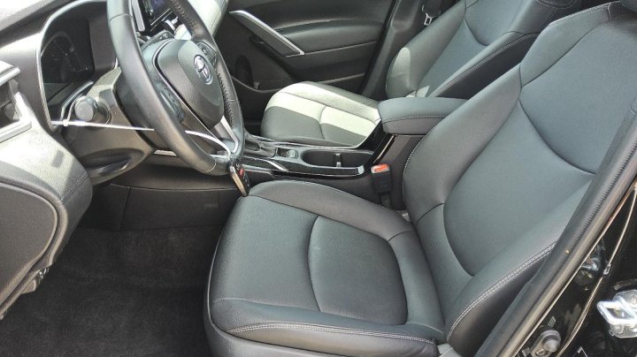 Toyota COROLLA CROSS XLE 2023
