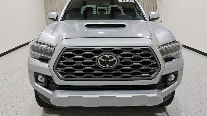 Toyota TACOMA DOUBLE CAB 2022