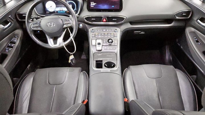 Hyundai Santa Fe LIMITED 2023