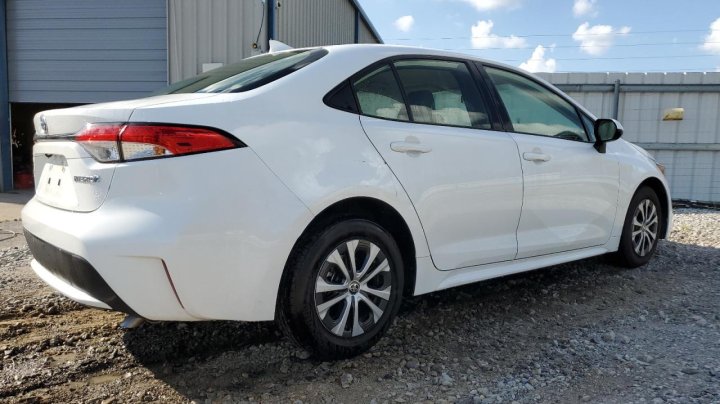 Toyota Corolla LE 2022