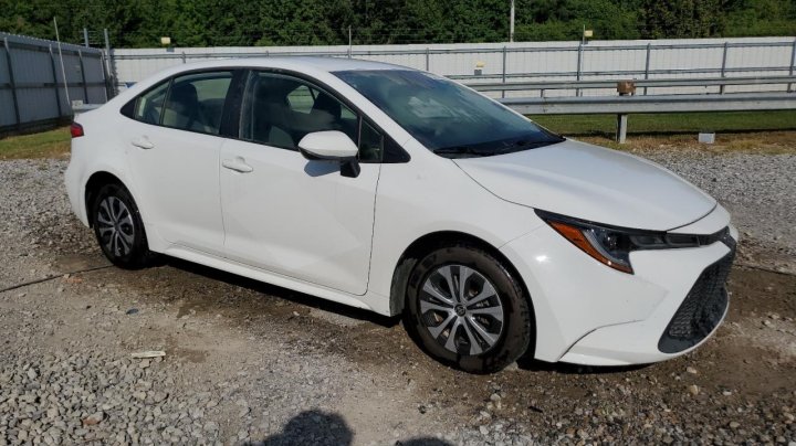 Toyota Corolla LE 2022