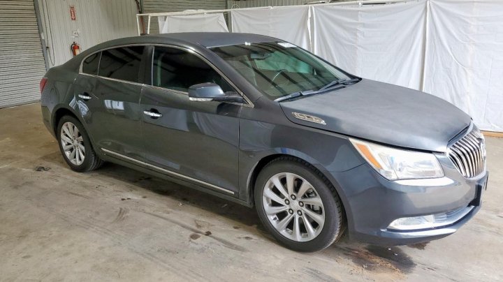 Buick Lacrosse  2016
