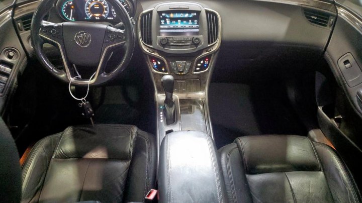 Buick Lacrosse  2016