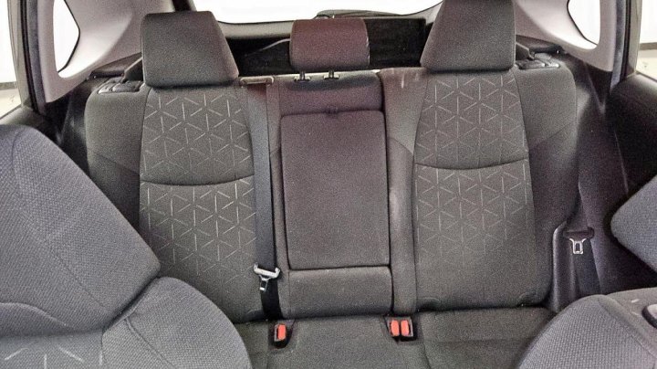 Toyota RAV4 XLE 2021