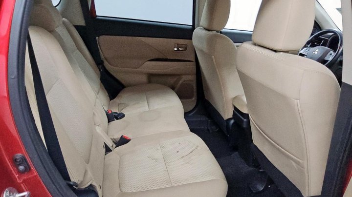 Mitsubishi Outlander SE 2016