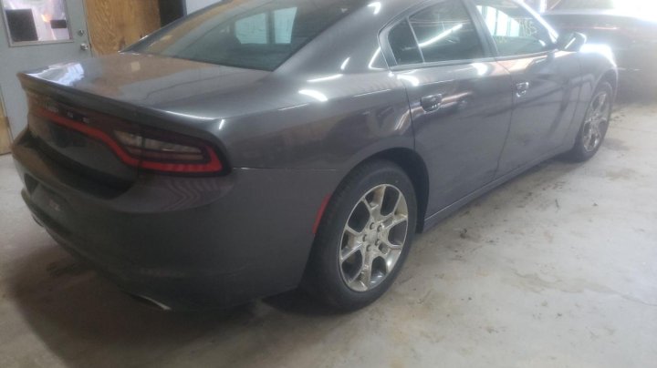 Dodge Charger SE 2017