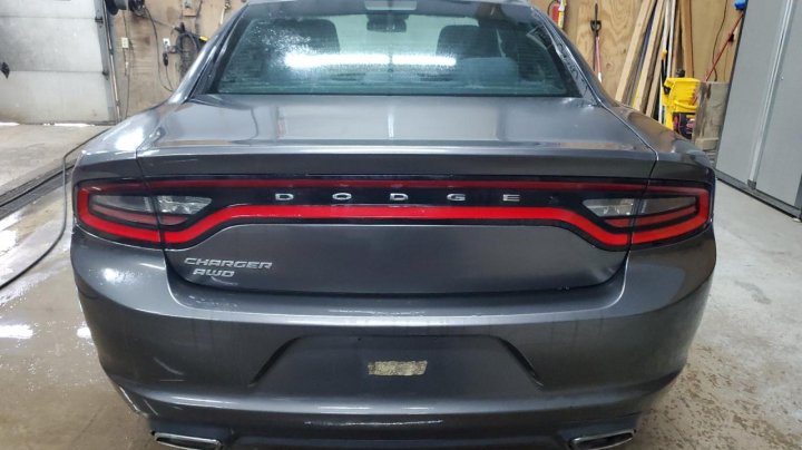 Dodge Charger SE 2017