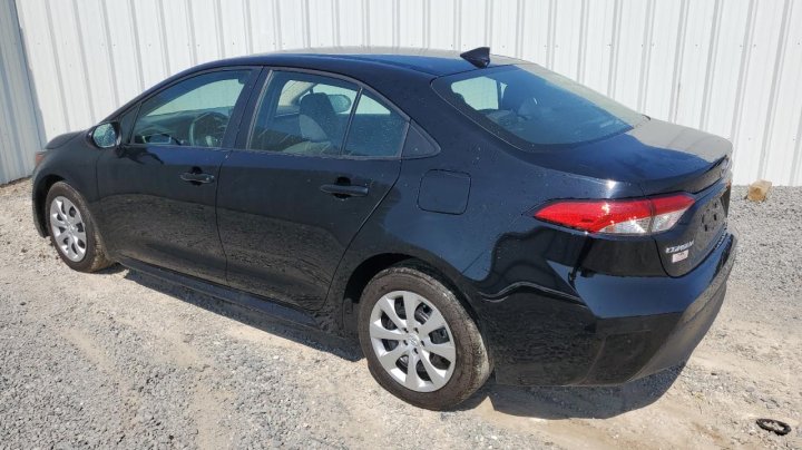 Toyota Corolla LE 2024