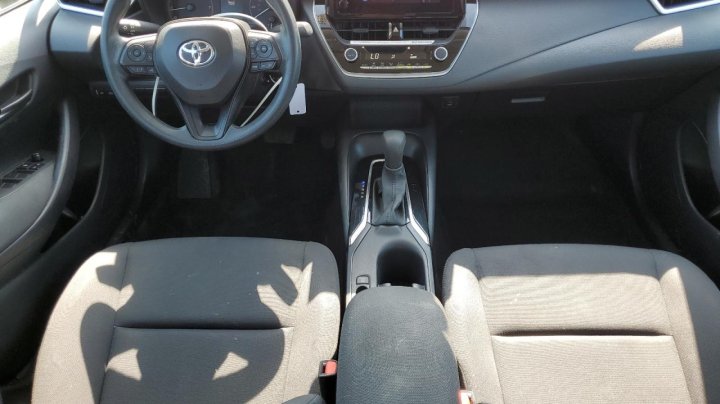 Toyota Corolla LE 2024