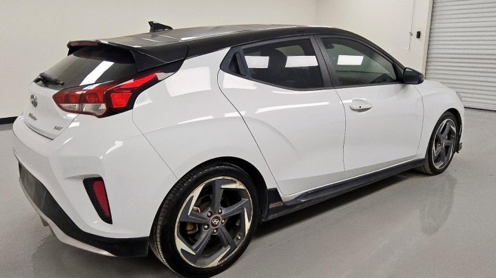 Hyundai VELOSTER TURBO 2020
