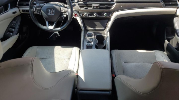Honda Accord TOURING 2018