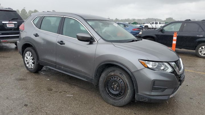 Nissan ROGUE S 2018