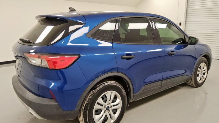 Ford Escape S 2022