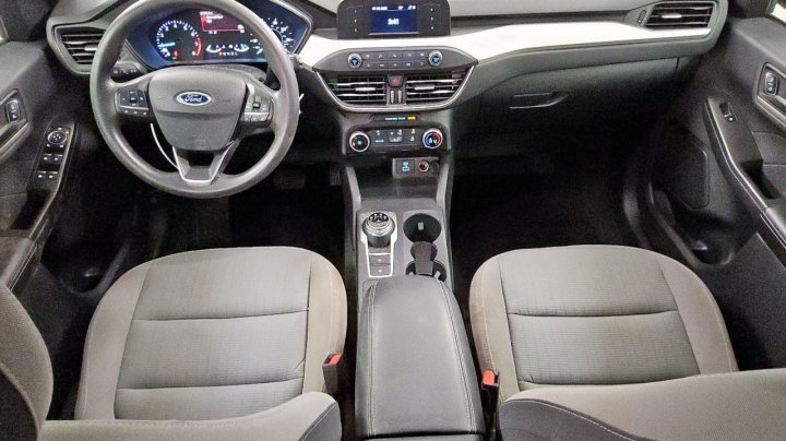 Ford Escape S 2022