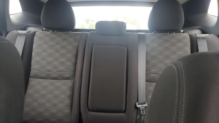 Nissan Rogue Sport S 2018