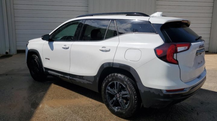 GMC TERRAIN AT4 2023