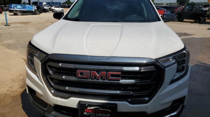 GMC TERRAIN AT4 2023