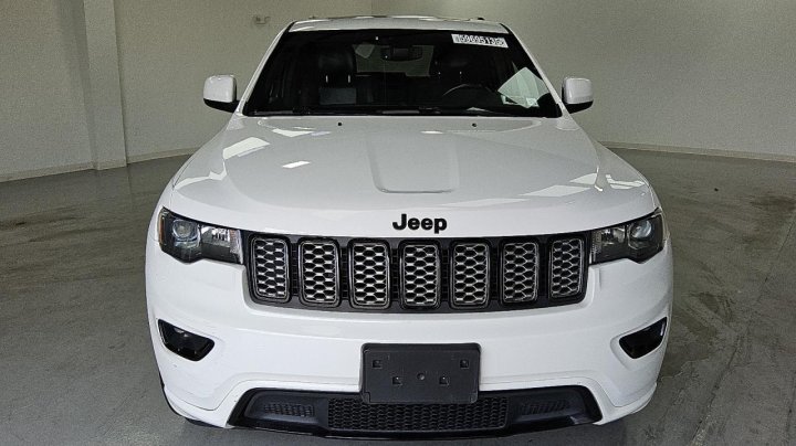 JEEP Grand Cherokee LAREDO 2019