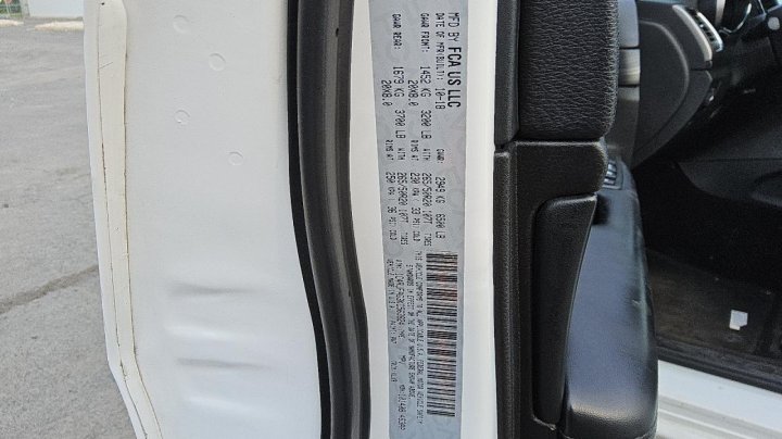 JEEP Grand Cherokee LAREDO 2019