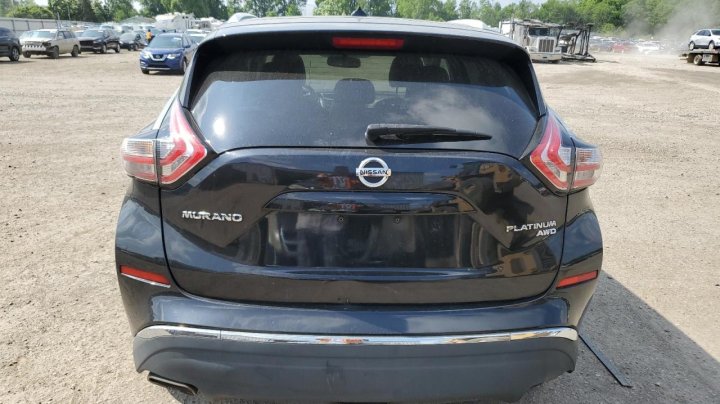 Nissan Murano S 2015