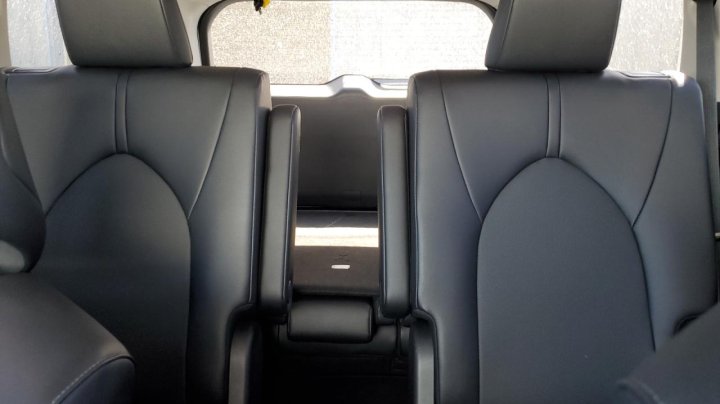 Toyota GRAND HIGHLANDER LE 2025