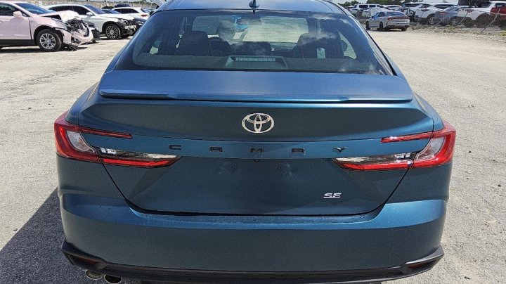 Toyota Camry XSE 2025