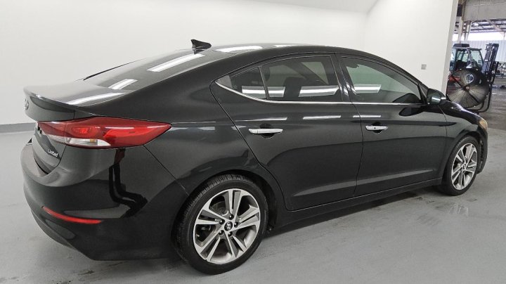 Hyundai Elantra SE 2017