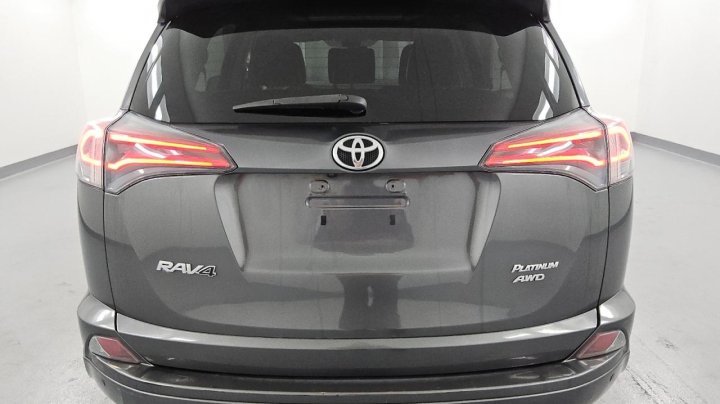 Toyota RAV4 LIMITED 2017