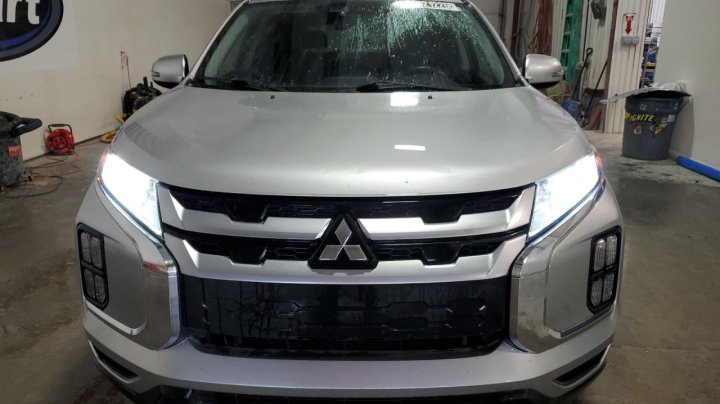 Mitsubishi OUTLANDER SPORT ES 2020