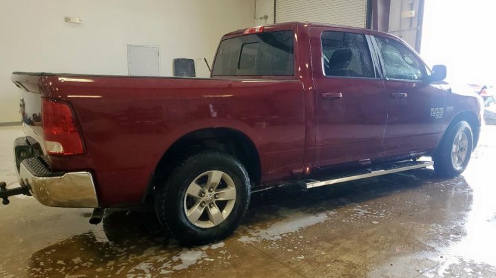 RAM 1500 CLASSIC SLT 2020