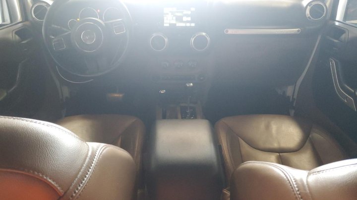 JEEP WRANGLER UNLIMITED SAHARA 2015