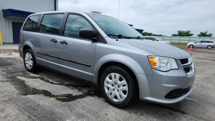 Dodge Grand Caravan SE 2015